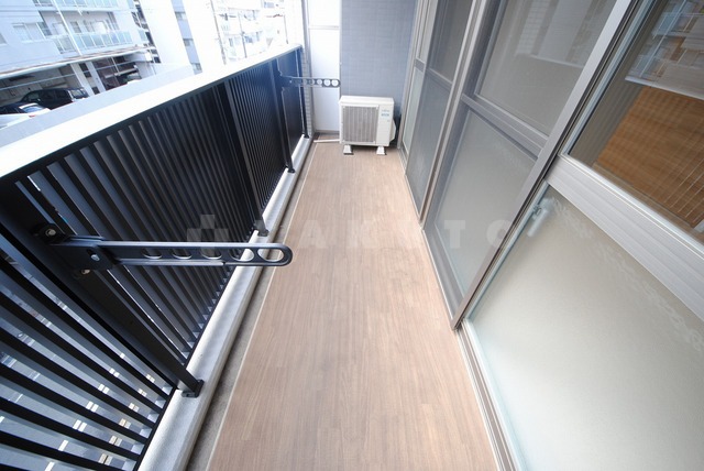 25/30 バルコニー