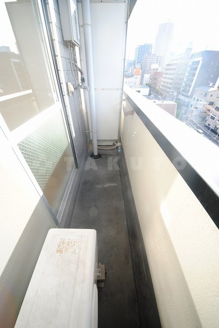 19/27 バルコニー