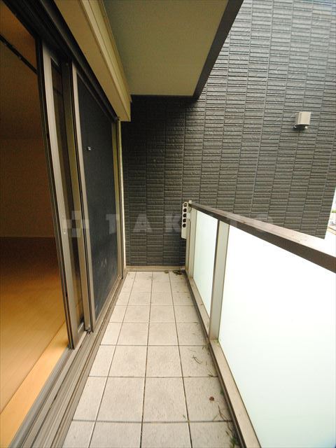 18/25 バルコニー