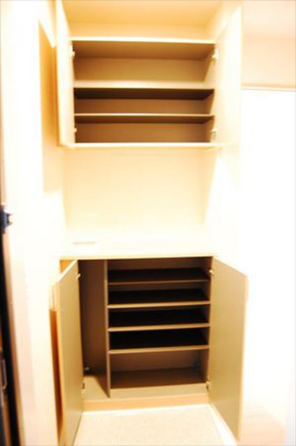 14/30 玄関