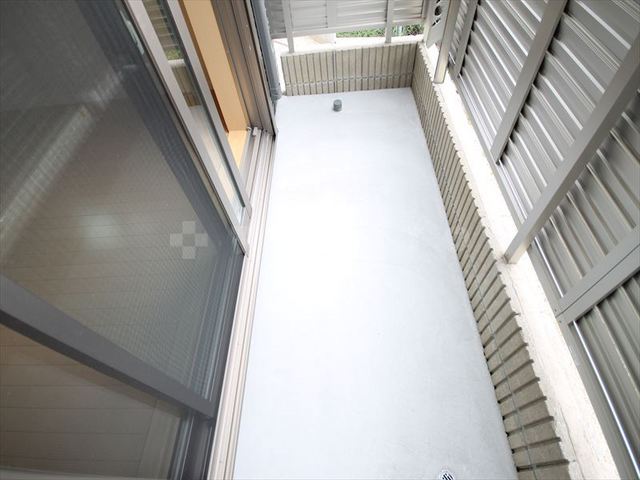 27/30 バルコニー