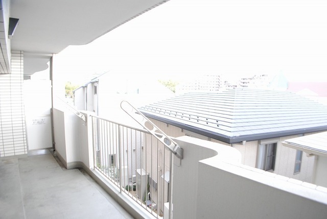 13/20 バルコニー