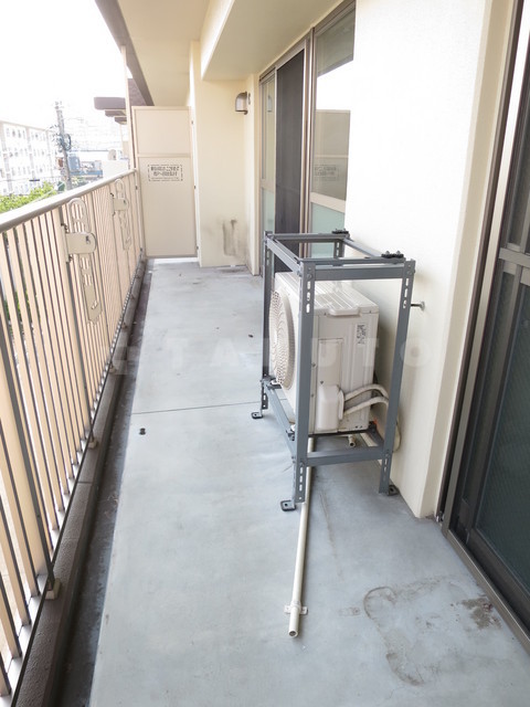 16/22 バルコニー