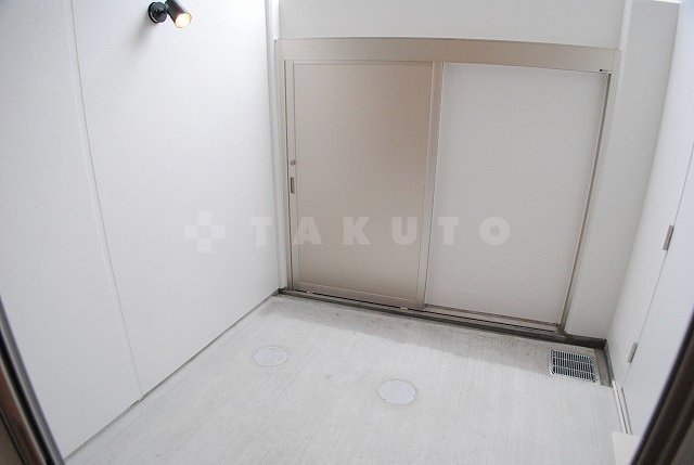 15/26 バルコニー