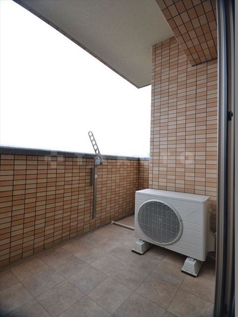 21/24 バルコニー