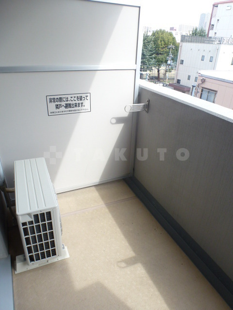 16/25 バルコニー