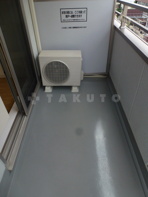 14/23 バルコニー