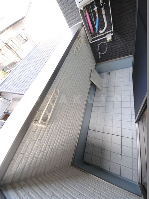 13/26 バルコニー