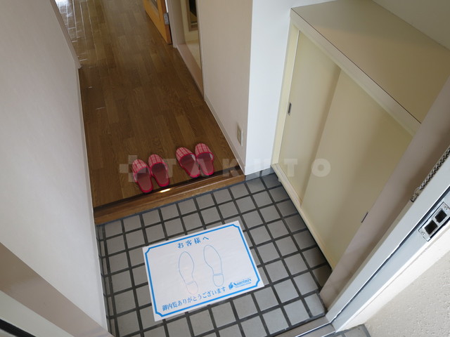 8/22 玄関