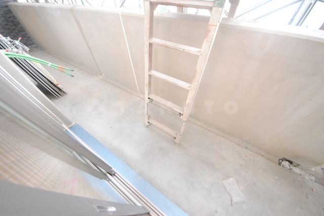 14/21 バルコニー