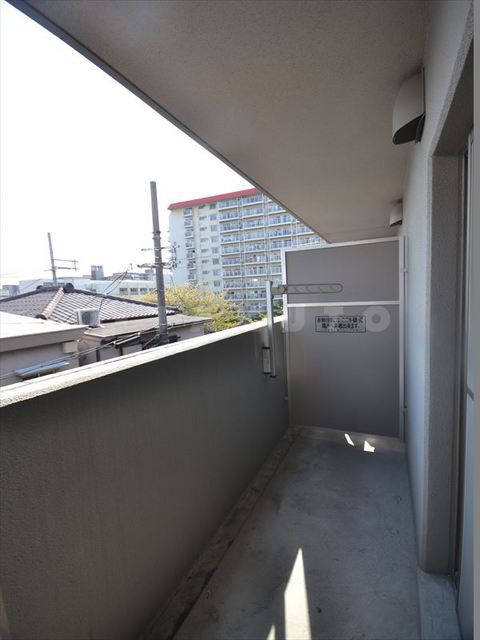 14/20 バルコニー