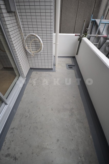 19/30 バルコニー