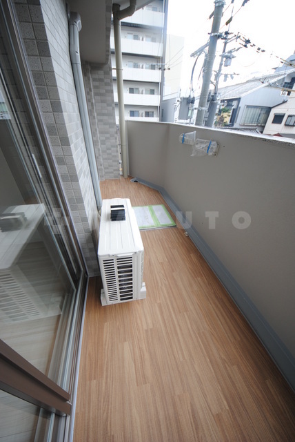 19/30 バルコニー