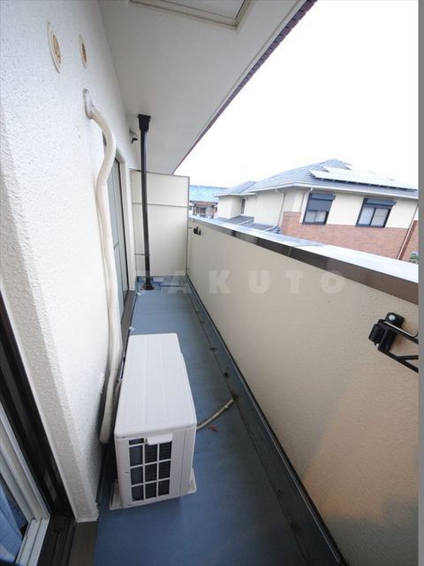 13/21 バルコニー