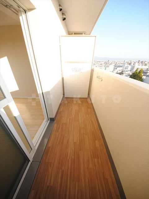 18/30 バルコニー