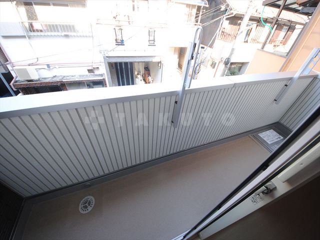 18/30 バルコニー