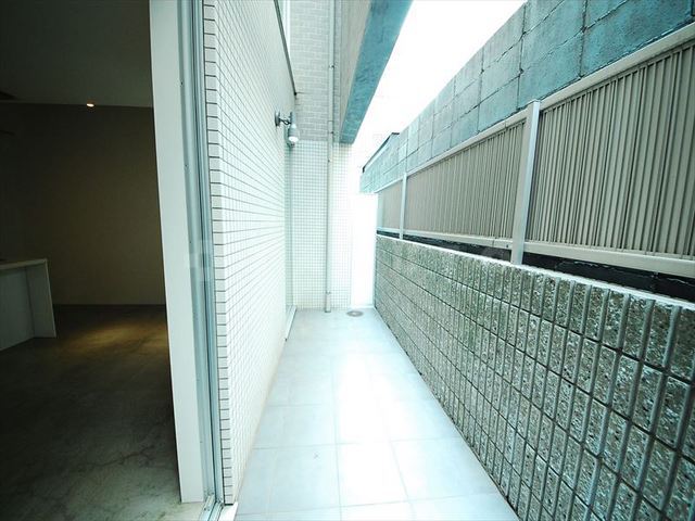 14/26 バルコニー