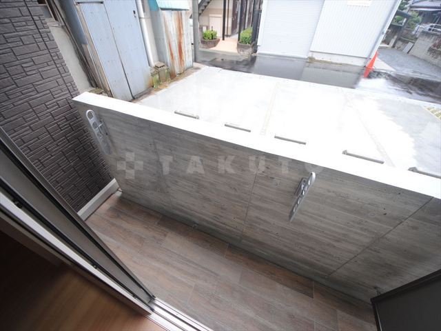 17/25 バルコニー