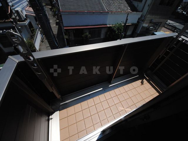 20/30 バルコニー