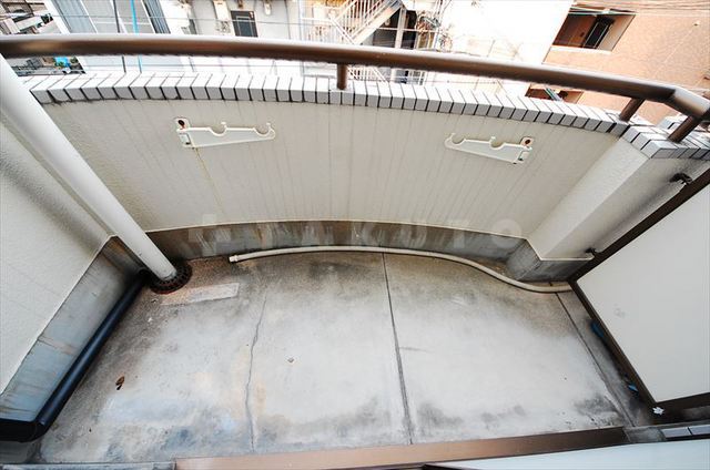 16/30 バルコニー