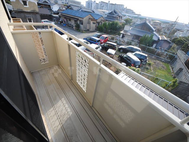 21/30 バルコニー