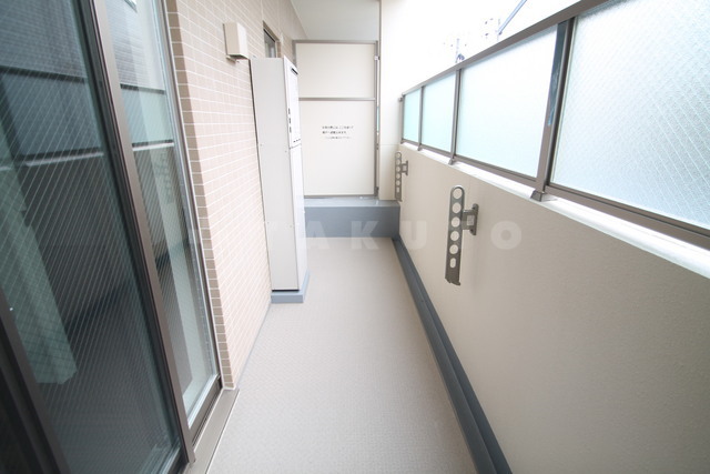 15/27 バルコニー