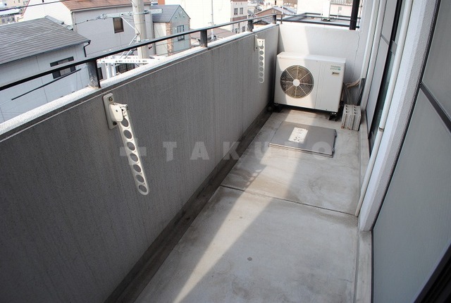 13/17 バルコニー