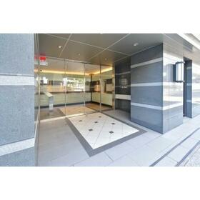 17/21 エントランス