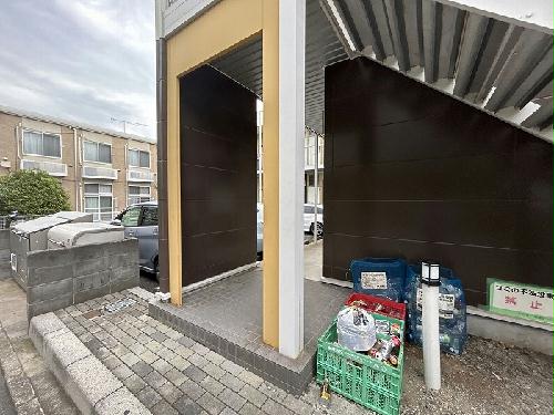 9/11 エントランス