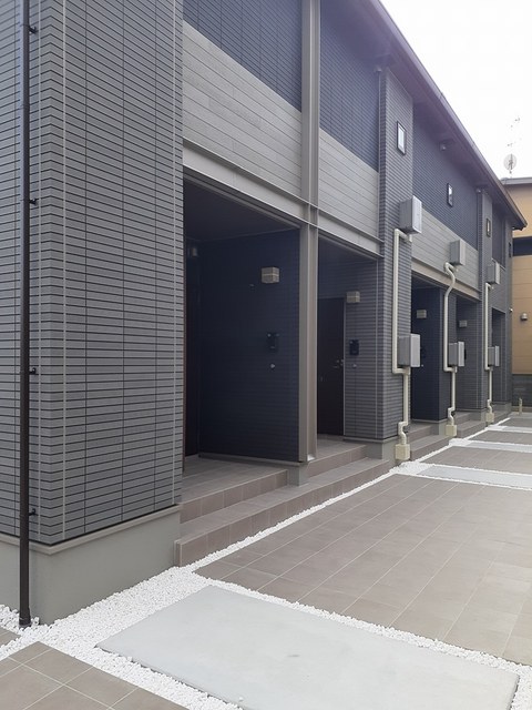 14/20 エントランス