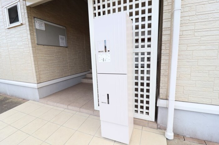 2/5 エントランス