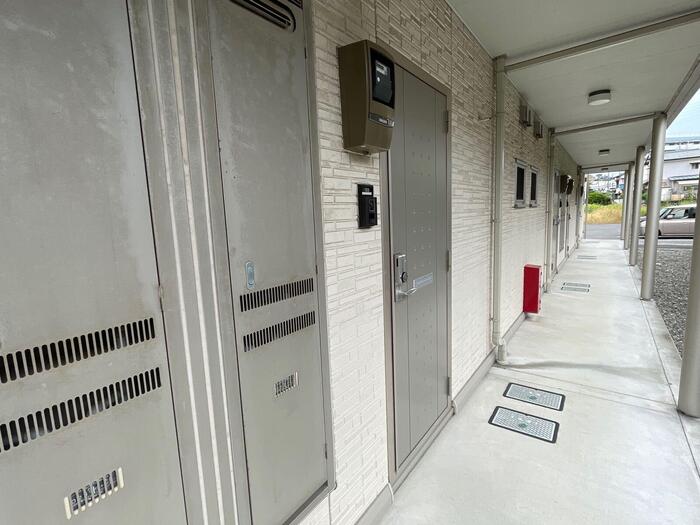 17/22 エントランス