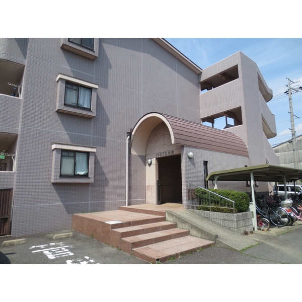 13/20 エントランス