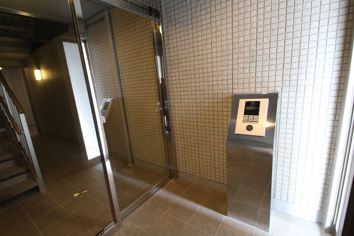 2/7 エントランス