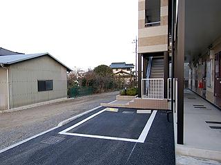 14/15 駐車場