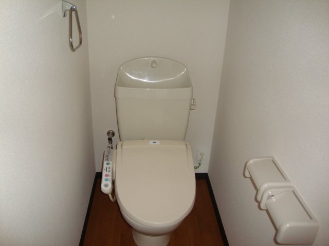 18/28 トイレ