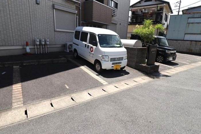3/5 駐車場