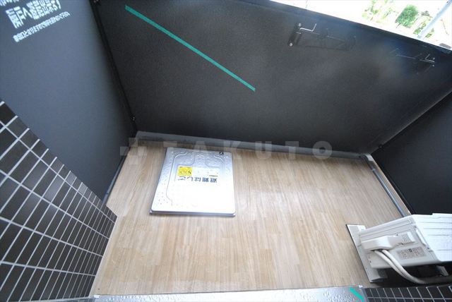 21/30 バルコニー