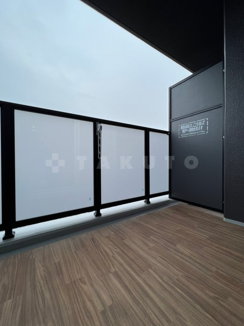 17/27 バルコニー