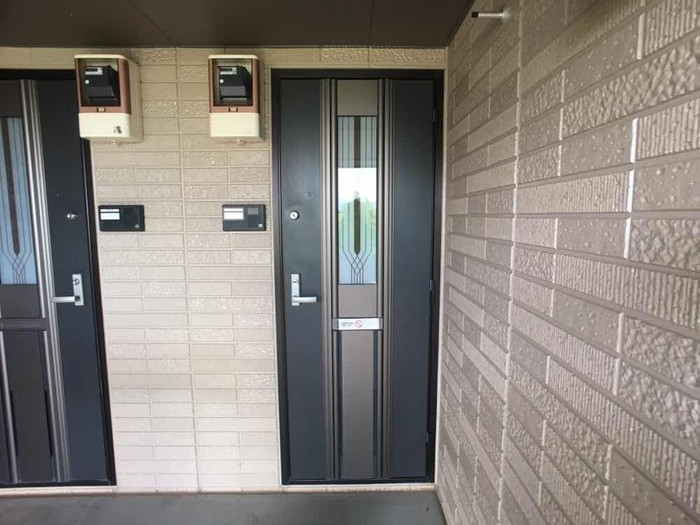 17/23 エントランス