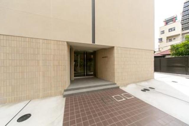 2/3 エントランス