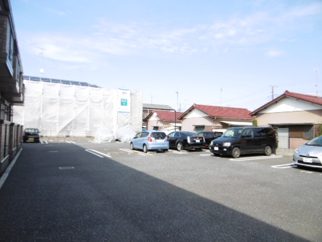 22/26 駐車場