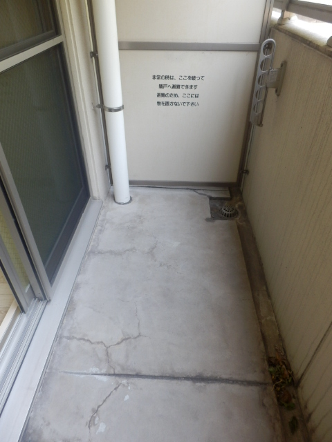 18/30 バルコニー