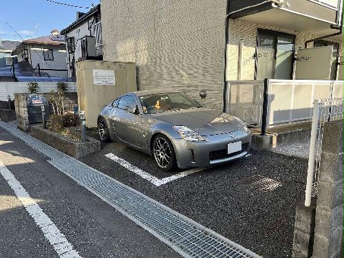 13/15 駐車場