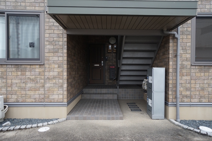 15/16 エントランス