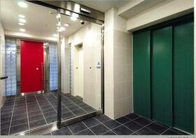 14/15 エントランス