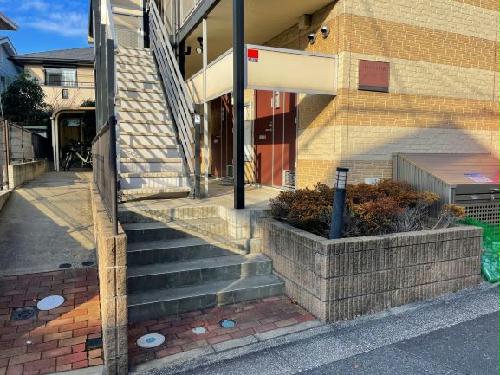 14/17 エントランス