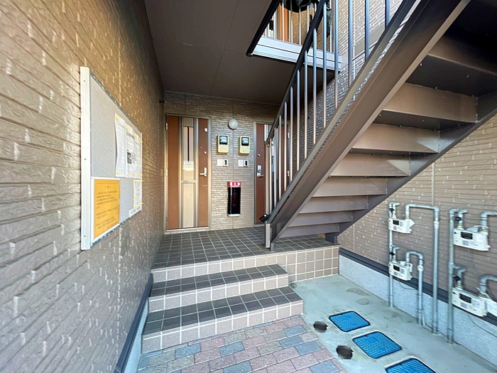 2/13 エントランス