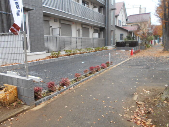 18/19 駐車場