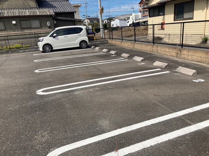 20/22 駐車場